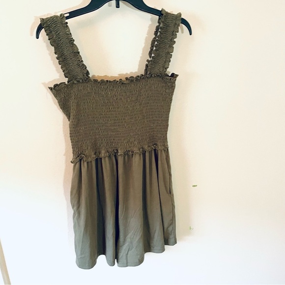 Women's Khaki Romper – Size M – True to Size - Picture 2 of 6